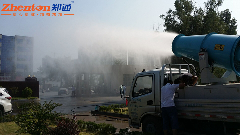 工地多少面積使用一臺霧炮機.jpg